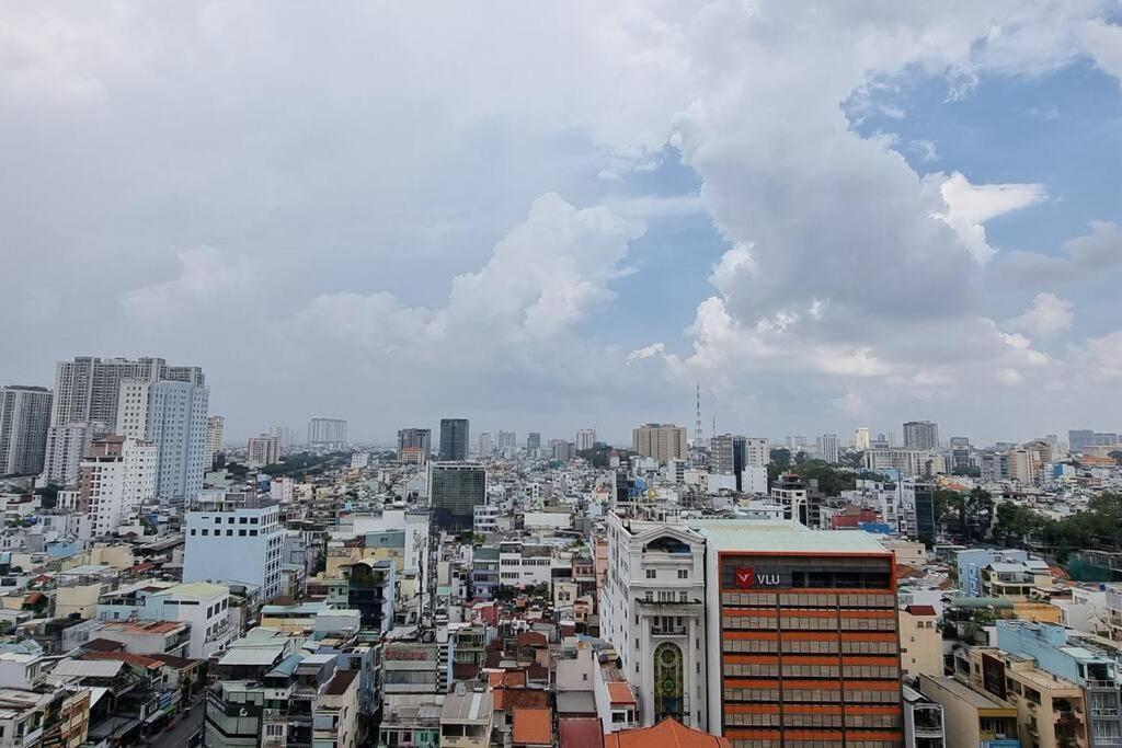 Soho Reseident Dis 1 Ho Chi Minh City Exterior photo